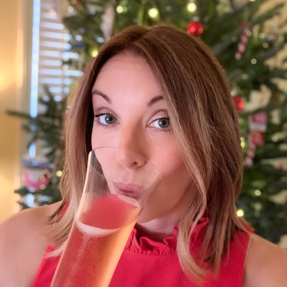 Compulsive shopper. No closet space. - Picture 1 of 1